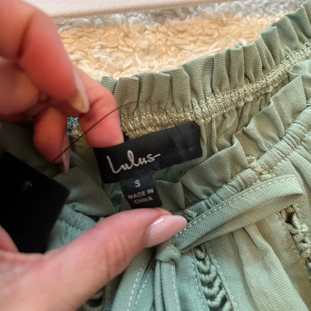 Lulus dress - Picture 2 of 2